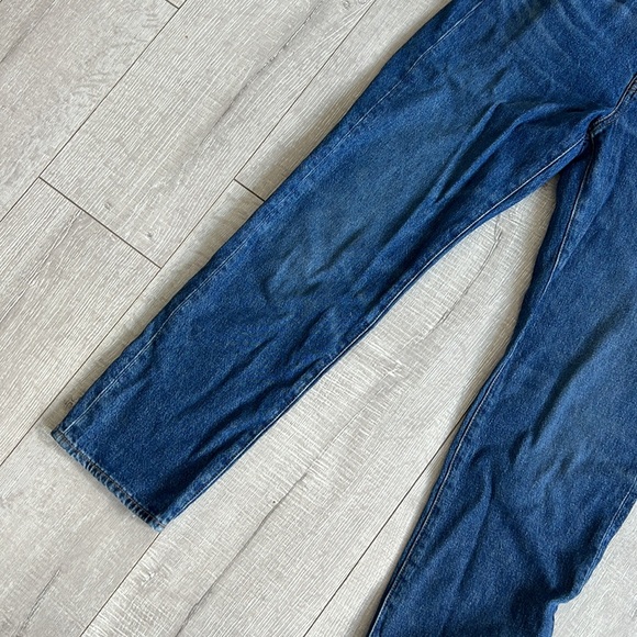 Straight Leg Jeans - Picture 3 of 5